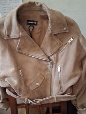 Lamarque Beige Suede Moto Jacket with Silver Hardware
